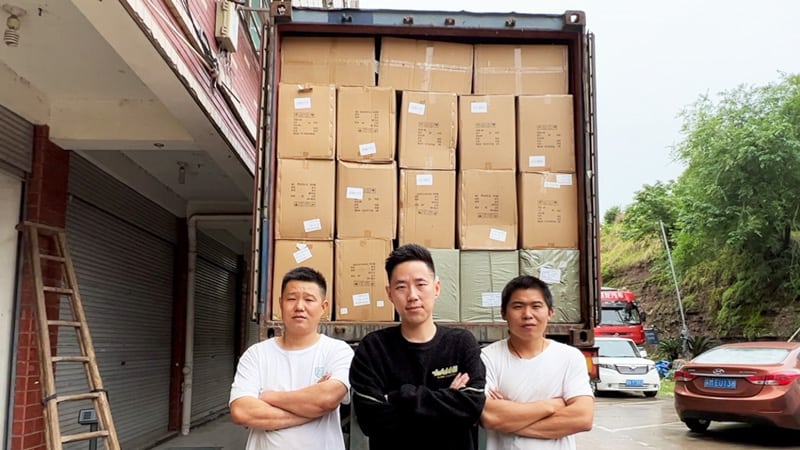 POST-shipping-agent-in-china-shipping-from-china-to-usa-Shipping Container Products from Yiwu Market
