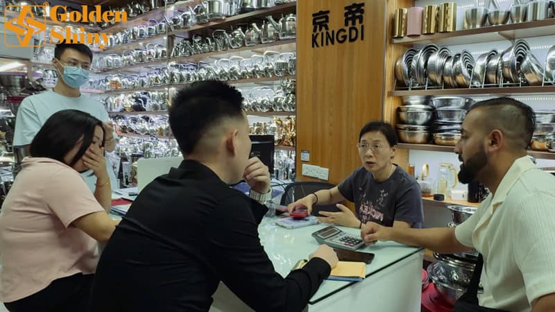 Yiwu-Sourcing-Agent-Provides-One-Stop-Service-in-the-China-Yiwu-Market-4