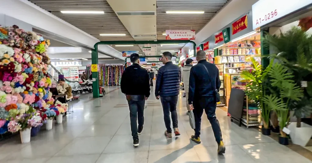 Yiwu Flower Market Your Guide to Artificial Blooms 4