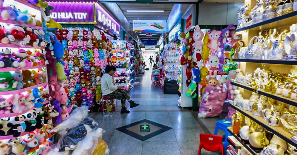 Yiwu DIY Craft Wholesale Market Best Products Buying Tips